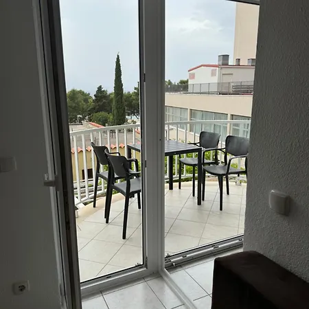 Appartamento House 100M From The Beach With Free Parking Baška Voda Esterno foto