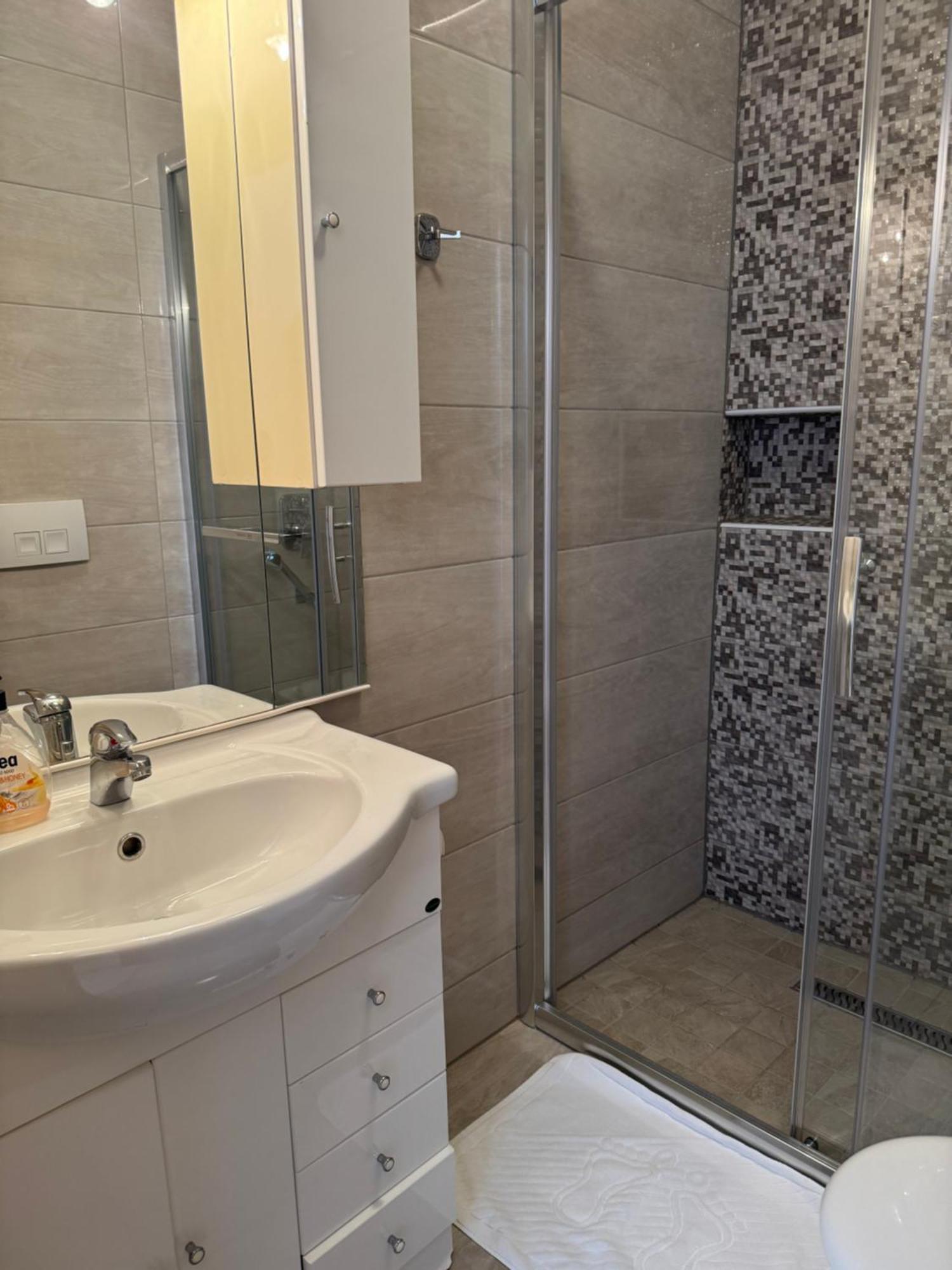 Apartment House 100m From The Beach With Free Parking *